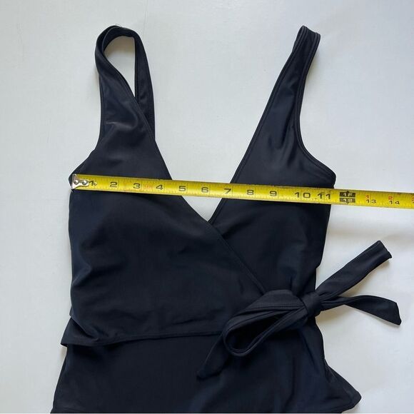 Summersalt The Perfect Wrap One-Piece 4 - Picture 10 of 16